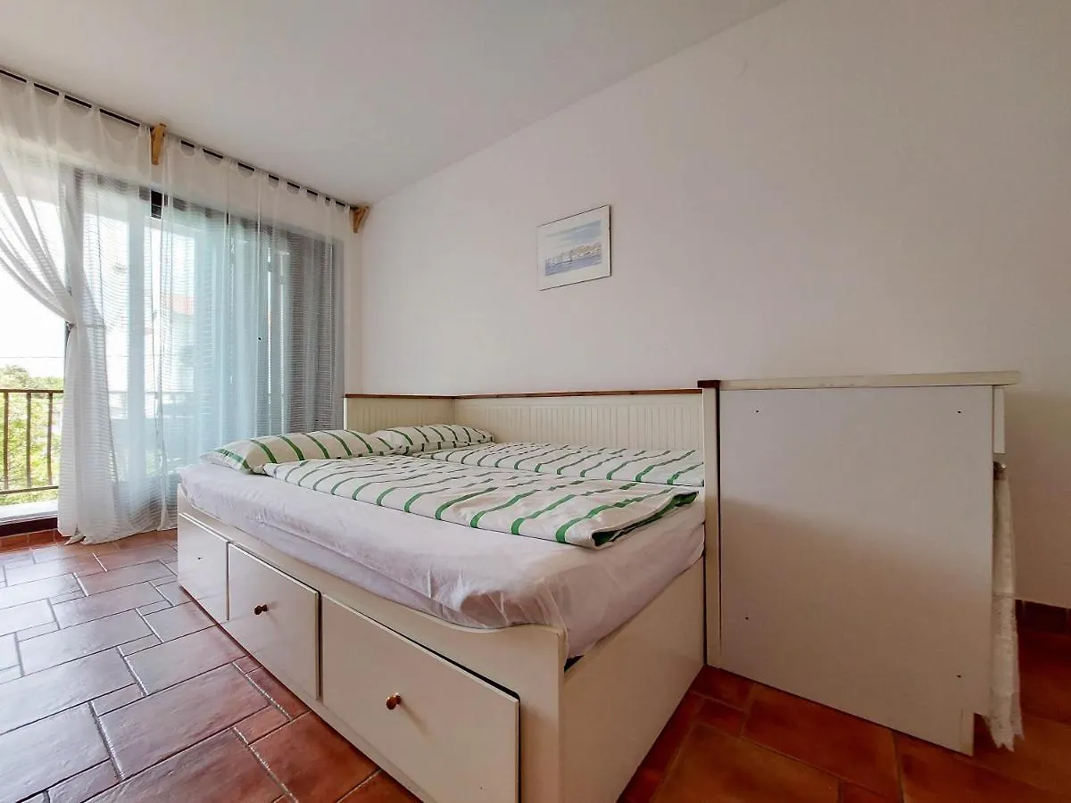 Apartments Ilija Jadranovo